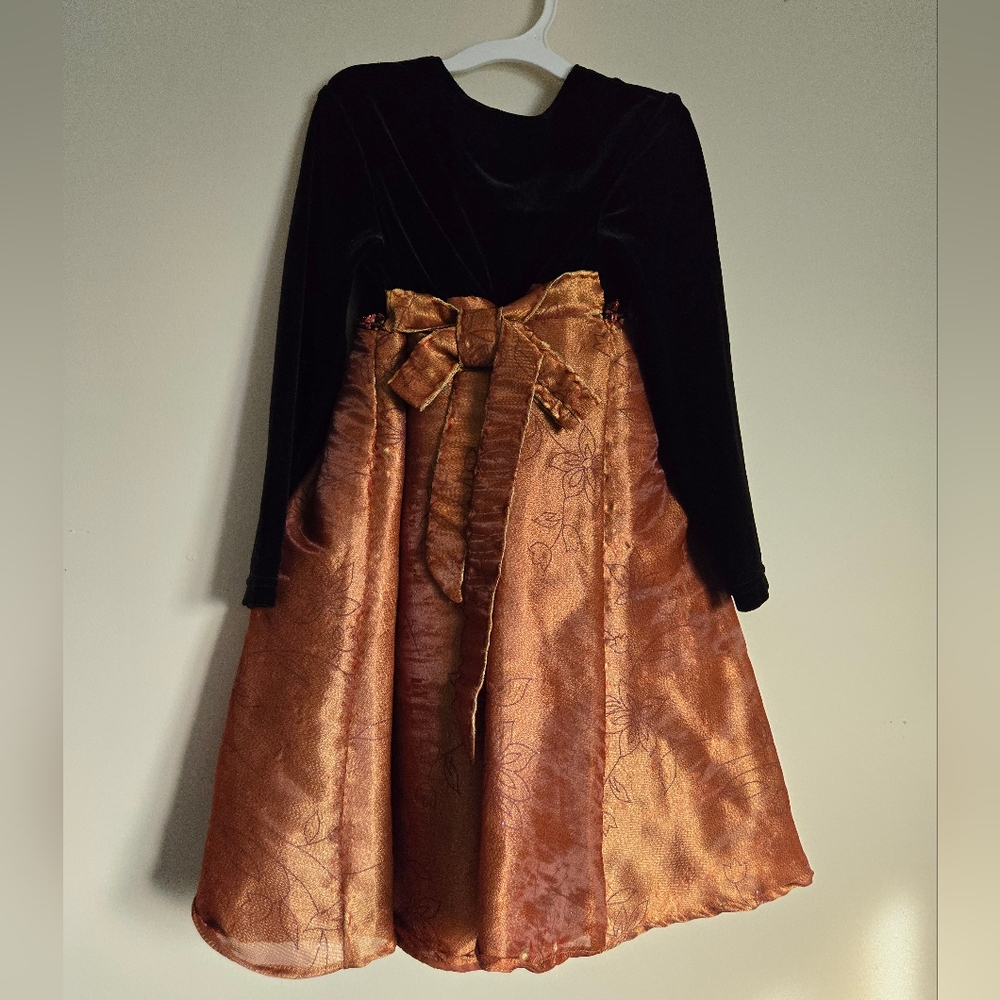 Perfectly Dressed Black & Brown Girls Flower Dress With Brown Tied Belt Size 4